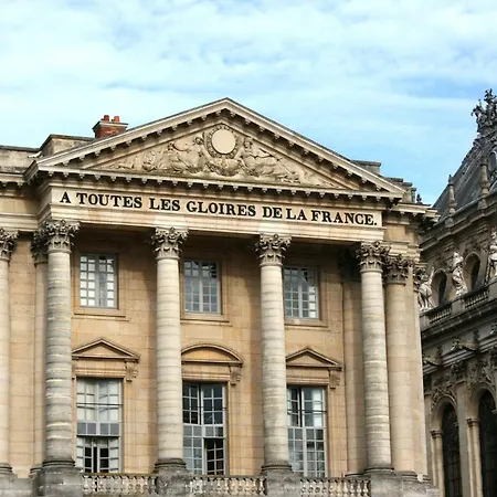 Apartment Artemis By Kleidos -10 Min Des Jardins Du Chateau De Versailles Avec Parking